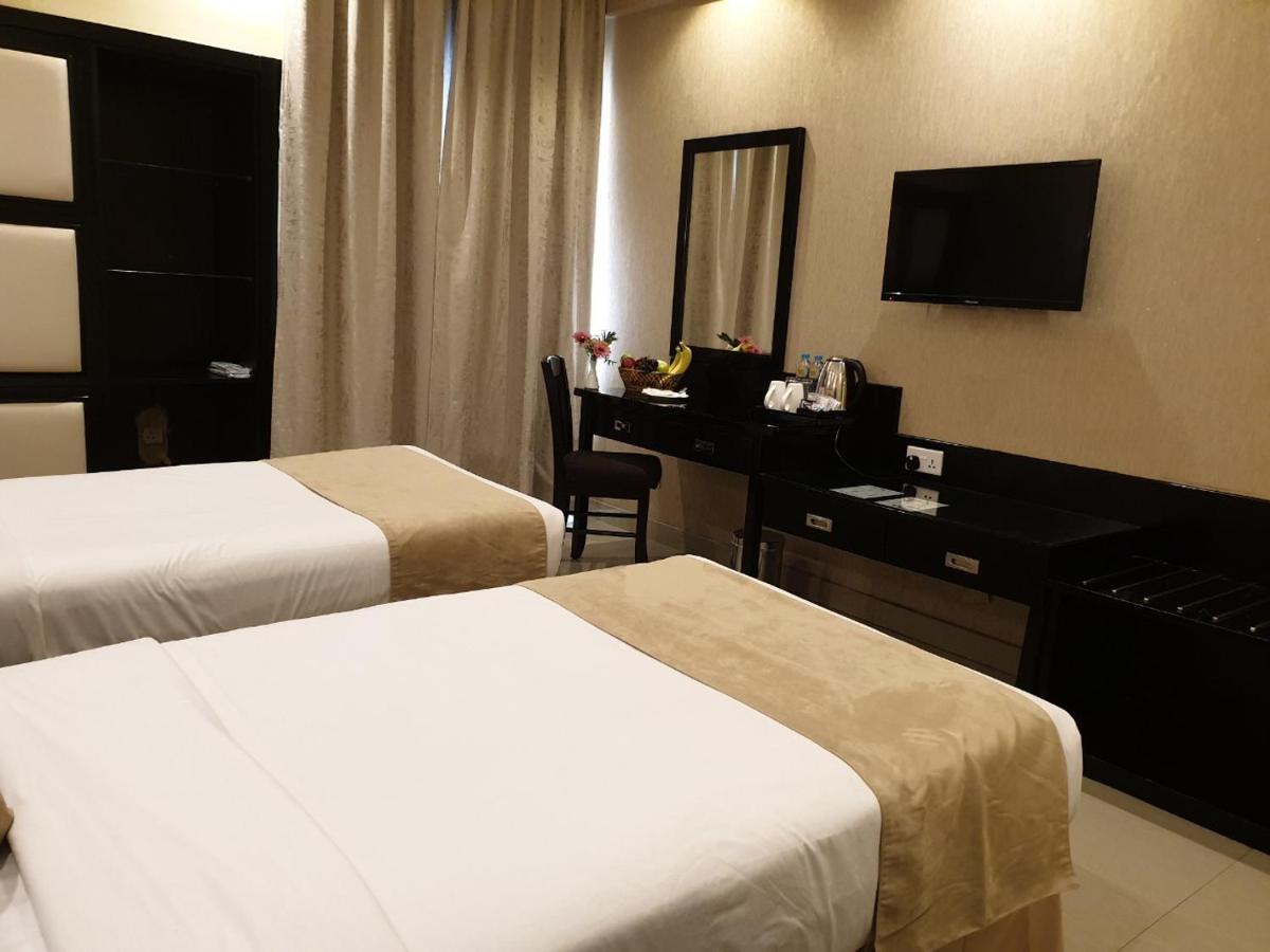 Palm Beach Hotel Ντουμπάι Εξωτερικό φωτογραφία